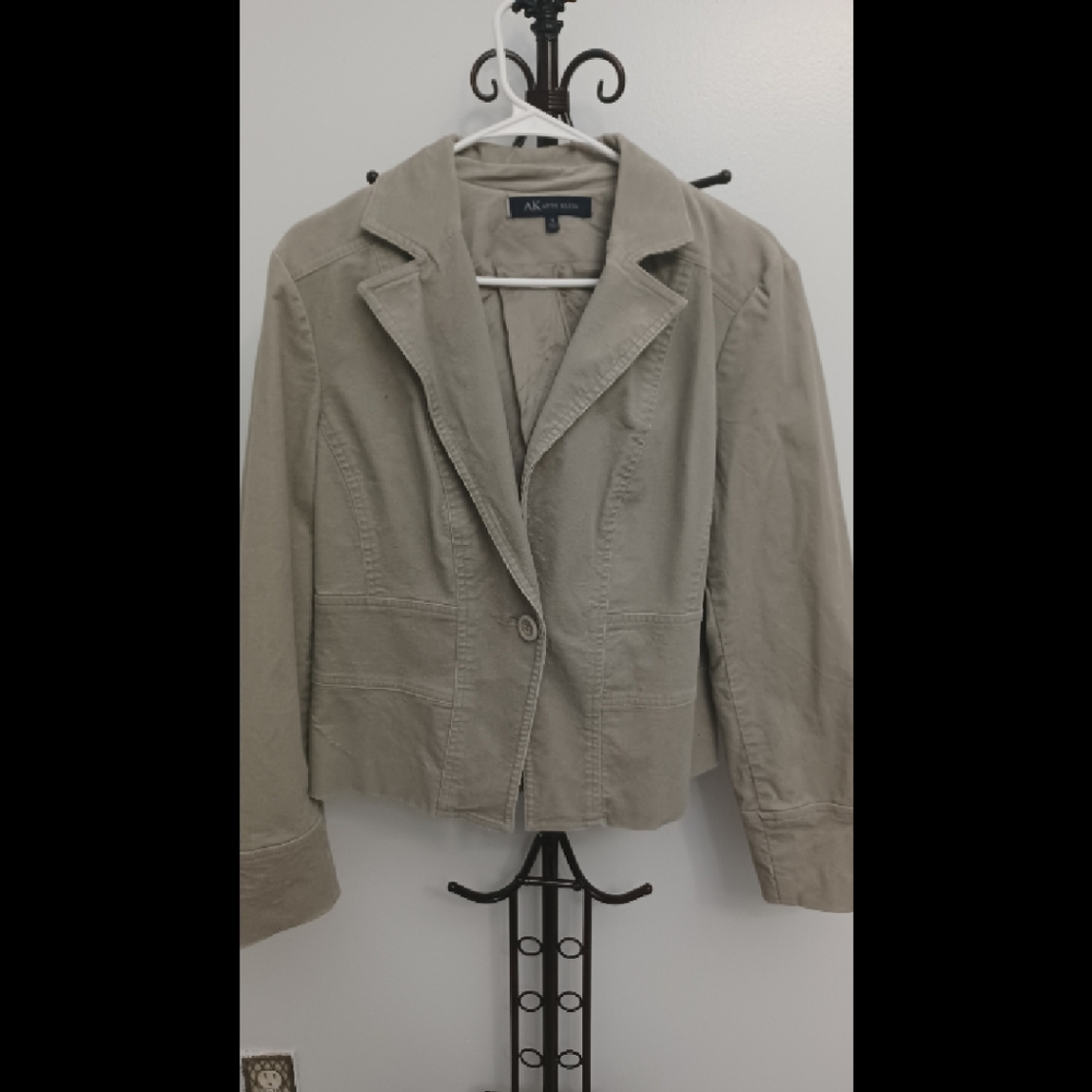 beautiful khaki sweater